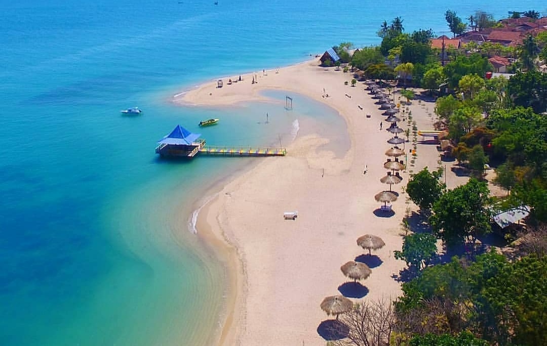 Pantai Sembilan, Wisata di Sumenep Madura yang Populer dan Hits